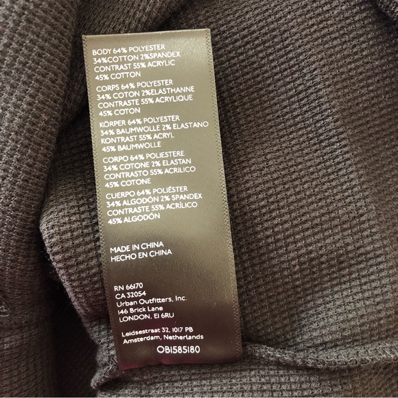 NWT Gorgeous thermal cuff by Free People in size small - Picture 13 of 14